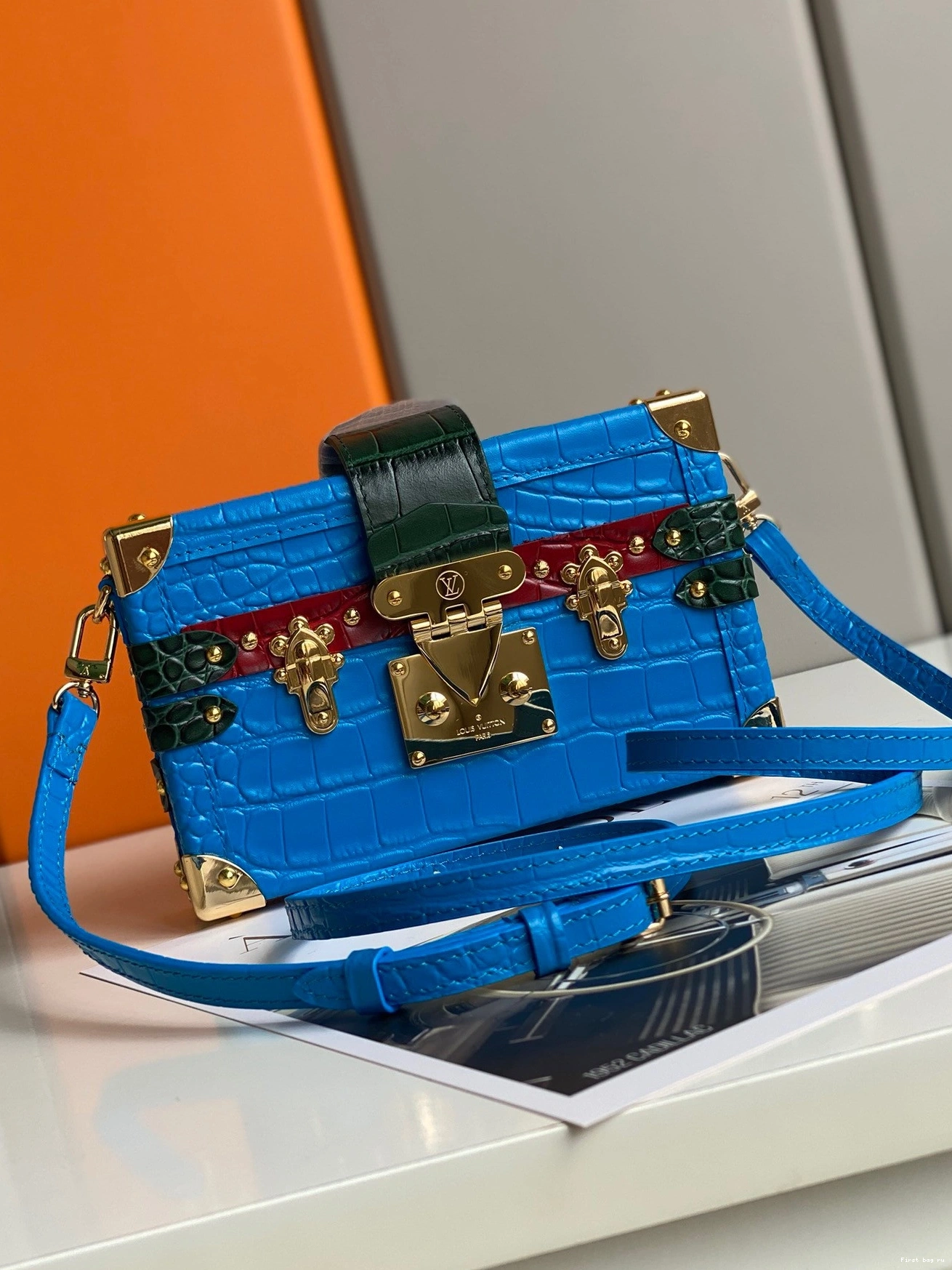 Frstbag ru MALLE VUITTON PETITE LOUIS 0717